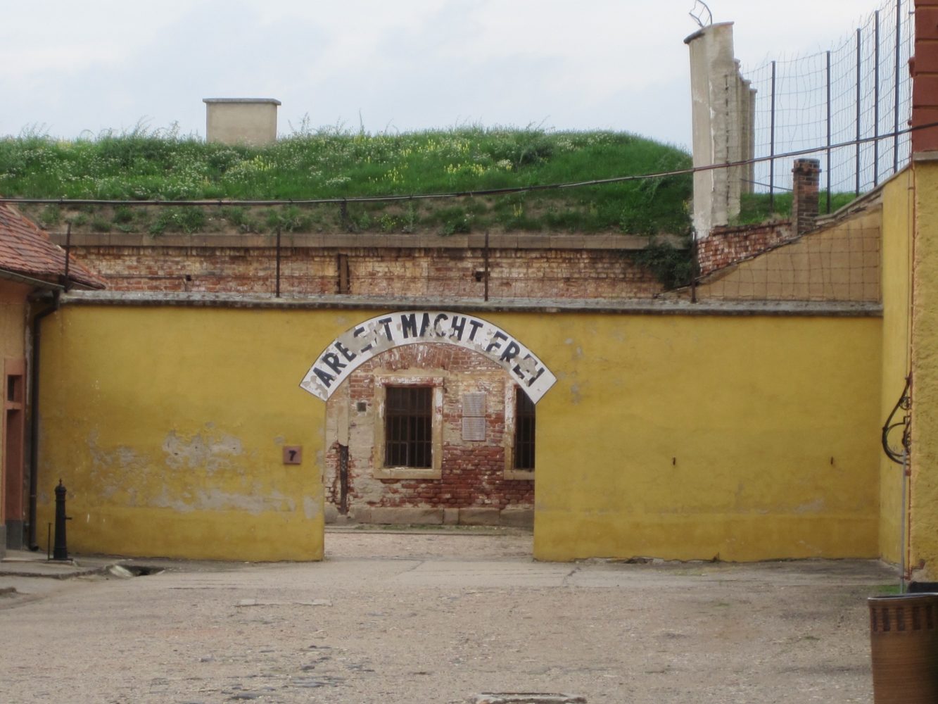 Viaggio della Memoria 2023 – Praga e Terezin