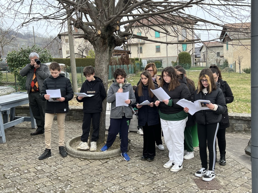A Morsiano chiesa gremita nel ricordo di Domenico Bondi