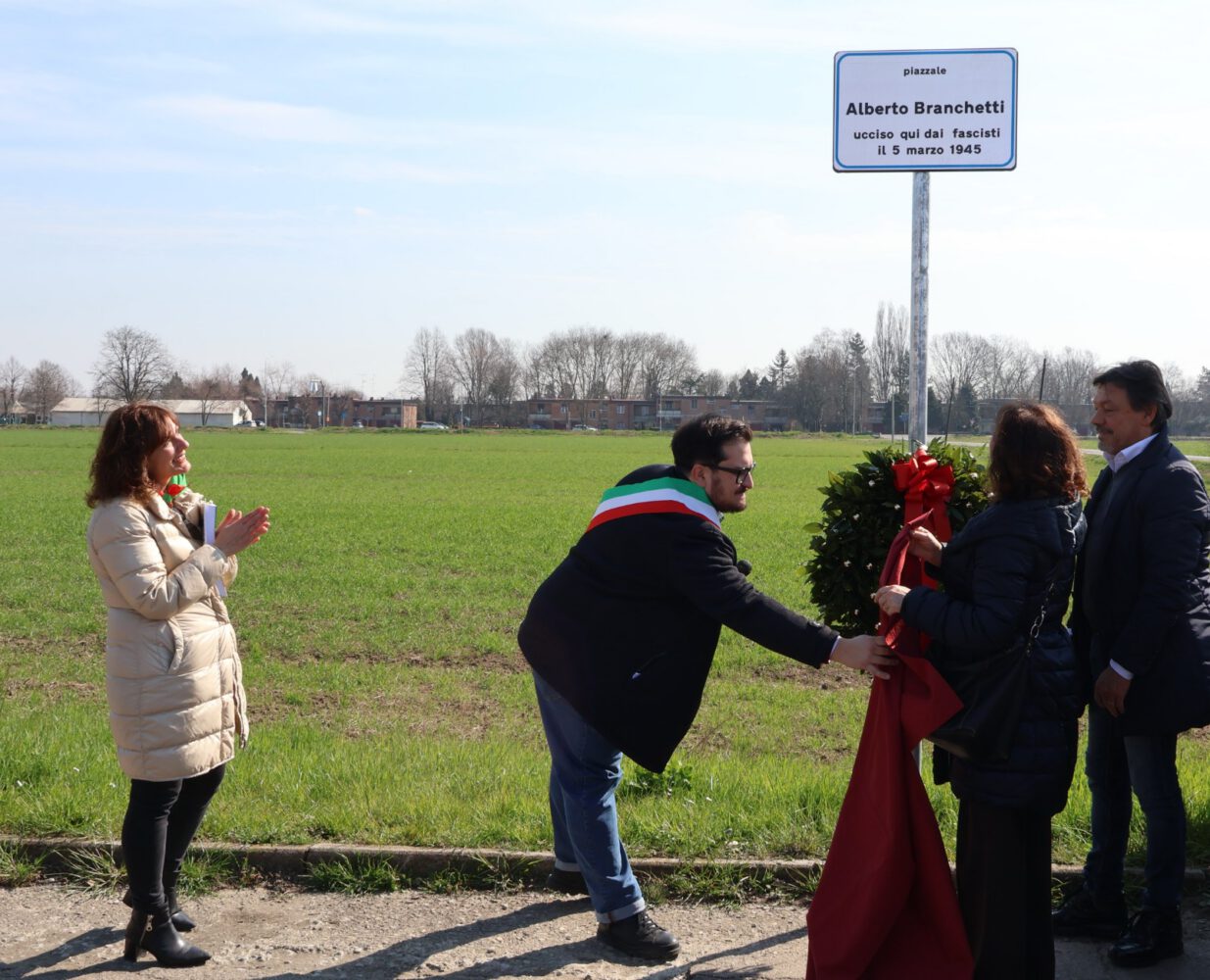 A 80 anni dall’Eccidio di Villa Bagno, l’8 marzo il piazzale del cimitero verrà intitolato a Alberto Branchetti – Il resoconto